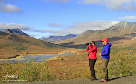 Arctic Circle Fall safari - photography road trip in Canada with Nature Tours of Yukon